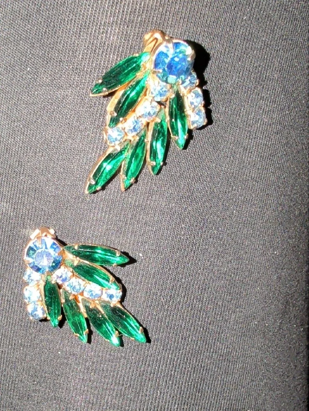 1960s Unsigned Beau Jewels Green and Blue Crystal Leaf Drop Earrings